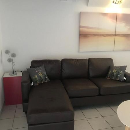 Апартаменты Sun Club Appart Сен-Пьер Экстерьер фото